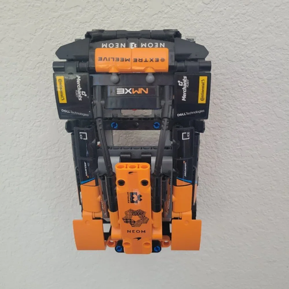 LEGO Technic 42166 NEOM McLaren Extreme E Race Car